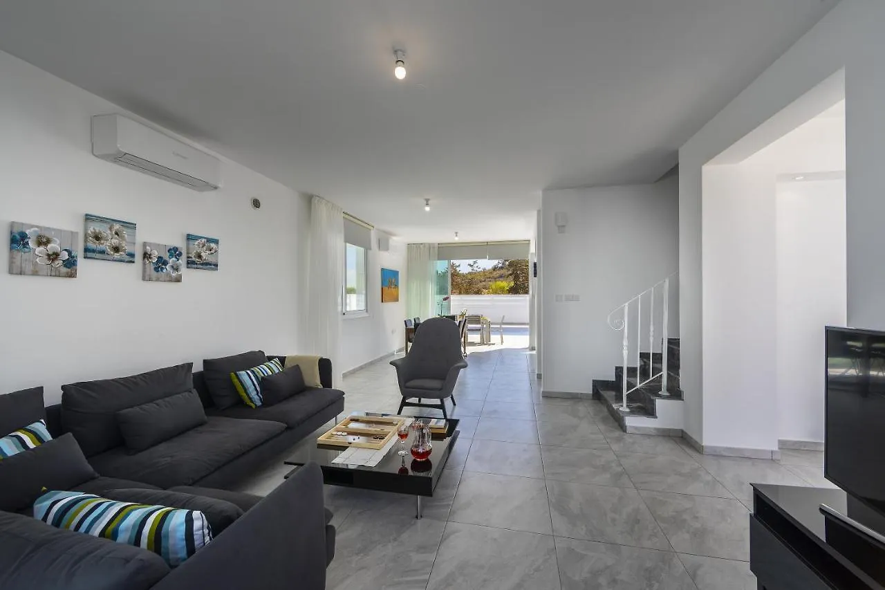 Protaras Villa Araella Ajía Nápa