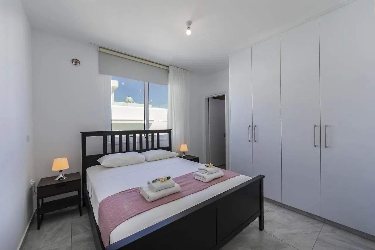 Protaras Villa Araella Ajía Nápa 0*,